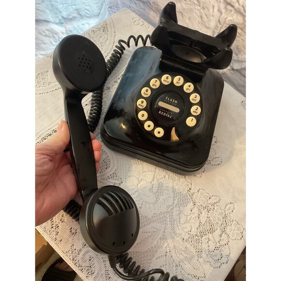 Vintage PF Products Grand Phone Telephone Black Flash Redial look Landline - Picture 2 of 9